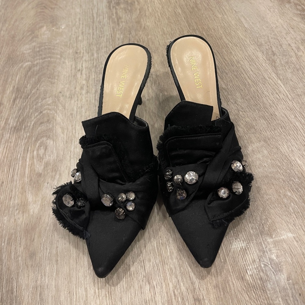 Vintage Nine West Black Embellished Women's Mules